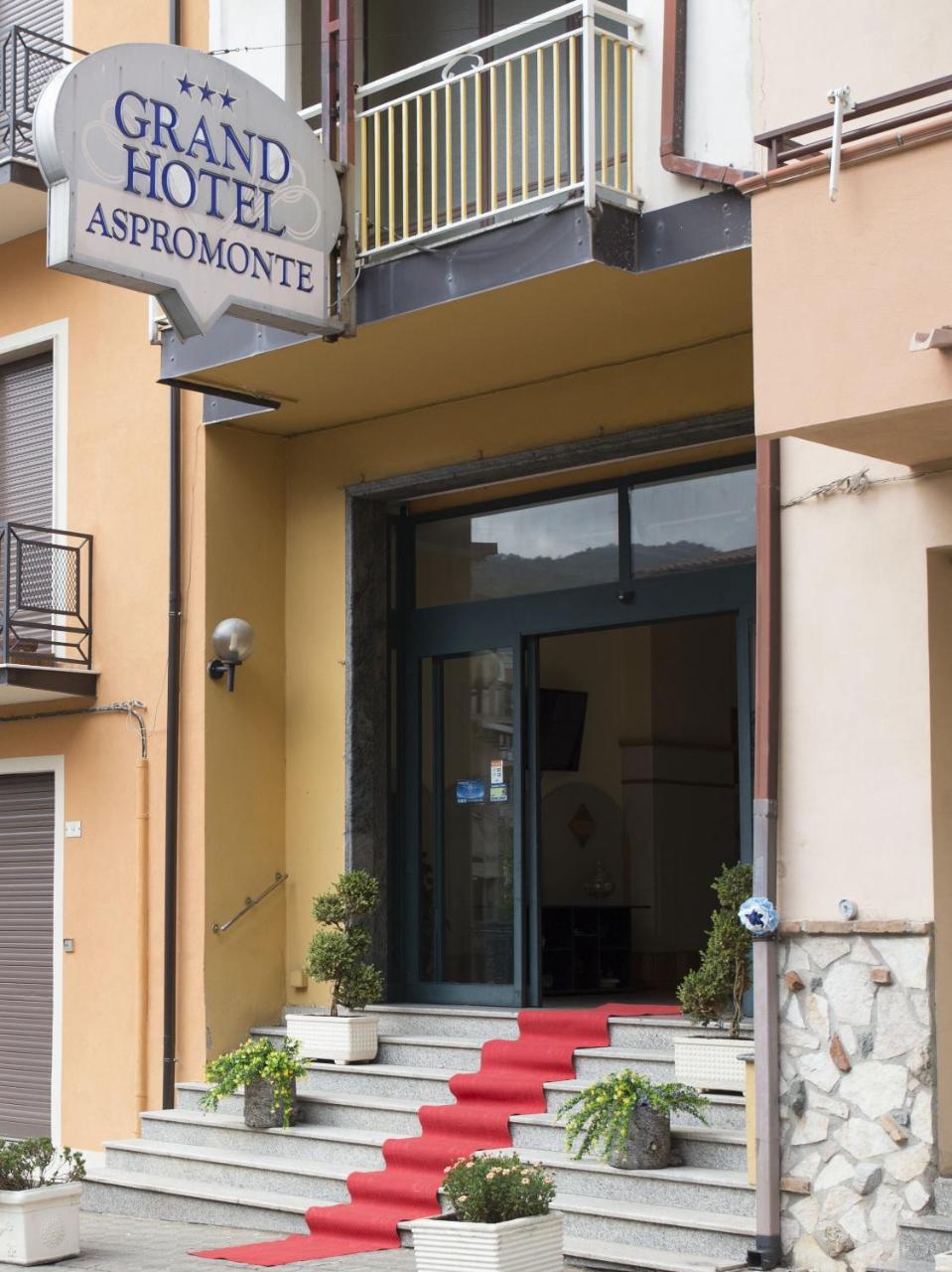 Grand Hotel Aspromonte Delianuova Экстерьер фото